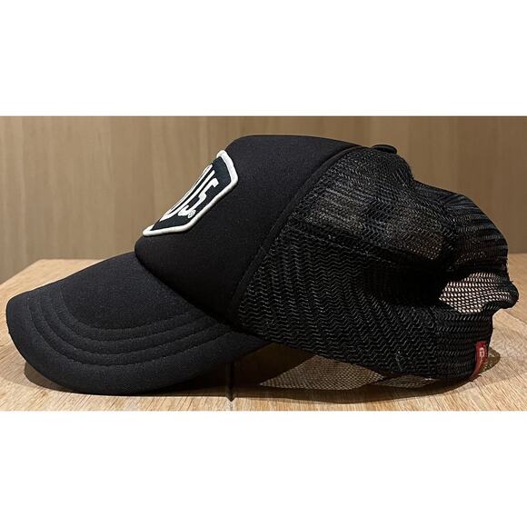 Men’s Deus Ex Machina Trucker Hat - Picture 3 of 7